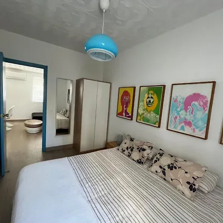 Modernized 3-bedroom Flat 500m To The
