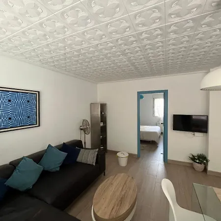 Modernized 3-bedroom Flat 500m To The *